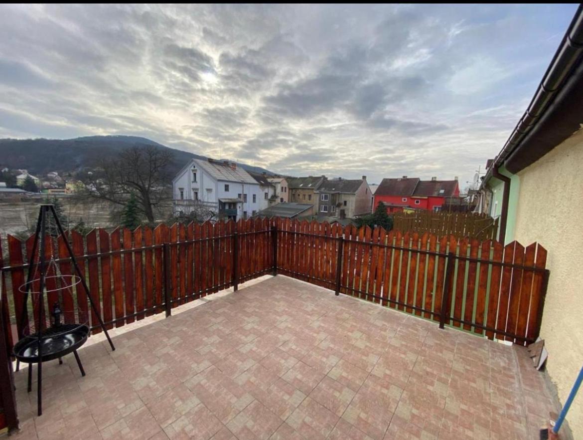 Ruzovaubytovani Usti nad Labem Exterior foto